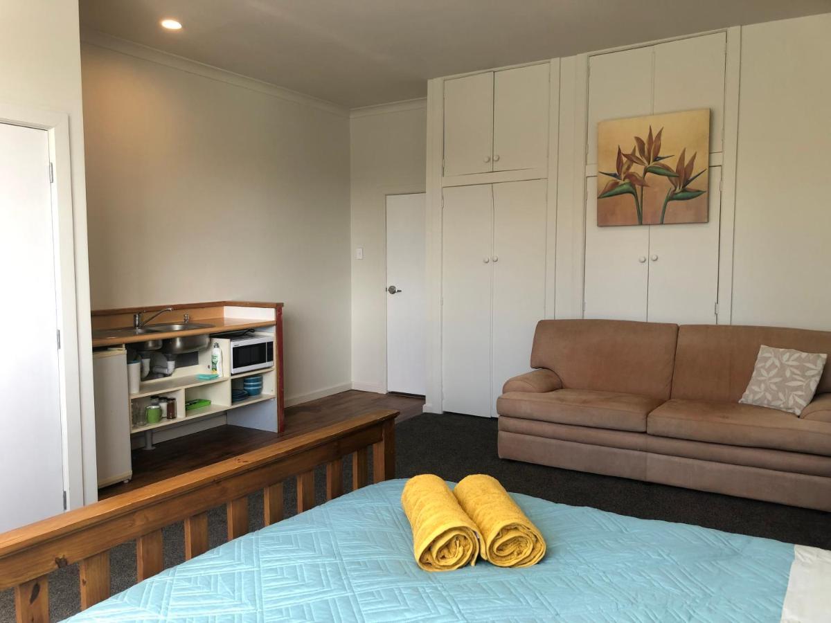 Cosy Studio Perfect For A Couple At Historic Town Raetihi ภายนอก รูปภาพ